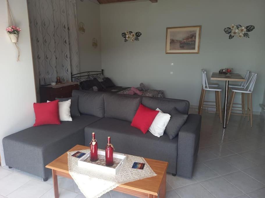 Ligonari Sea View Apartment Tarti Exterior photo